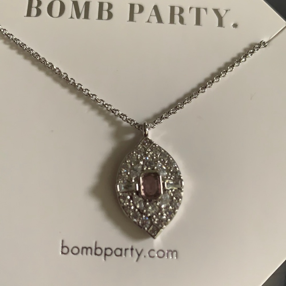 Bomb party necklace